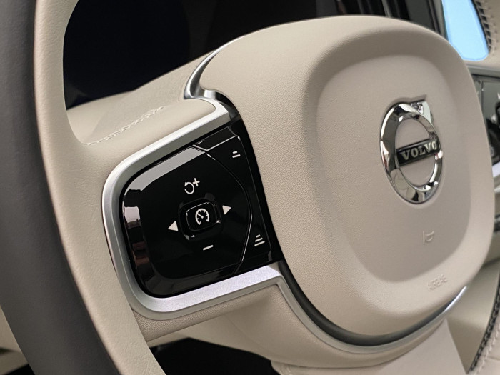 Volvo V60 B4 AUT BRIGHT PLUS