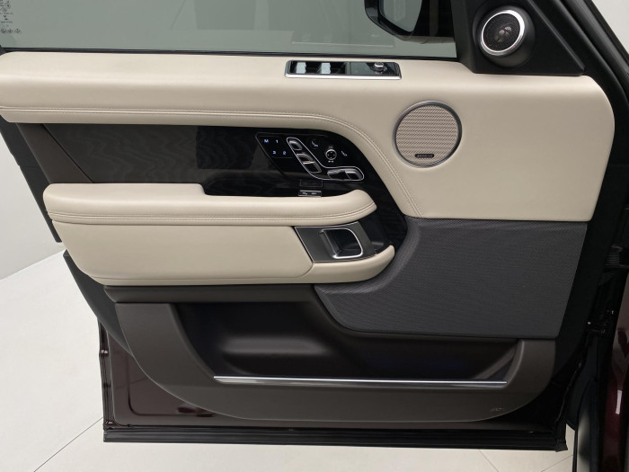 Land Rover Range Rover P525 AUTOBIOGRAPHY REZERVACE