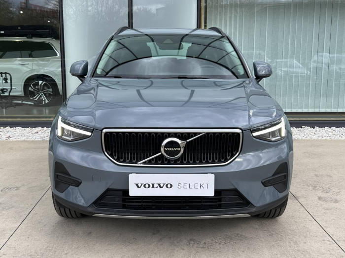 Volvo XC40 T2 ESSENTIAL CZ