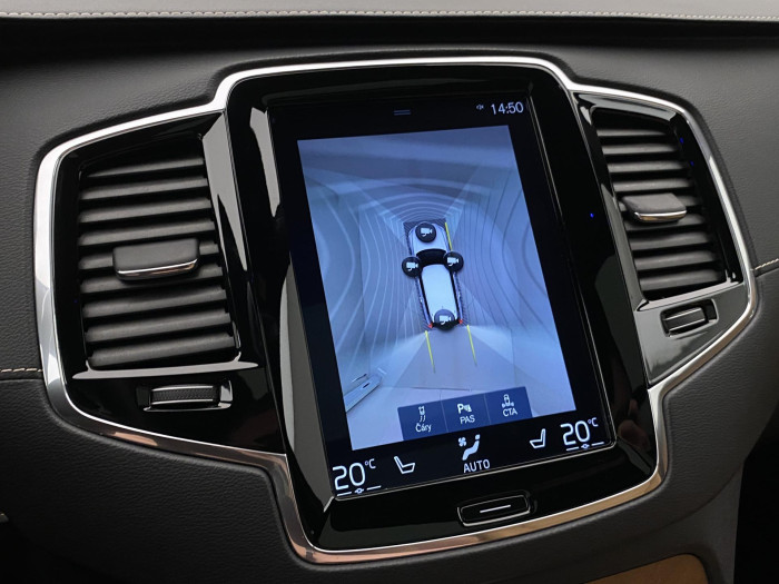 Volvo XC90 D5 AWD INSCRIPTION CZ 7míst 2.0 d