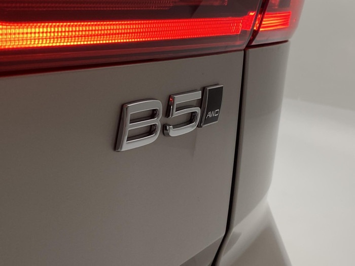 Volvo XC60 B5 AWD AUT BRIGHT PLUS
