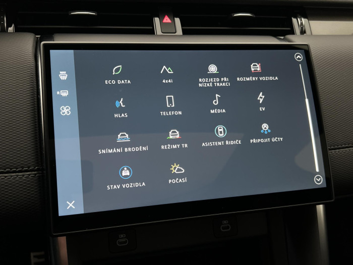 Land Rover Discovery Sport P300e DYNAMIC SE REZERVACE 1.5 Dynamic SE