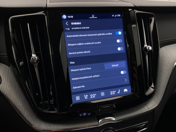 Volvo XC60 T8 AWD PLUG-IN DARK ULTRA CZ