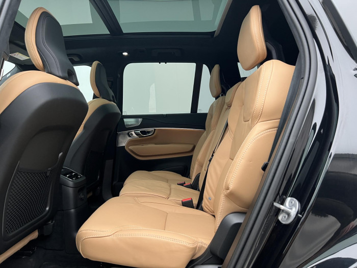 Volvo XC90 T8 AWD RECHARGE ULTRA DARK CZ