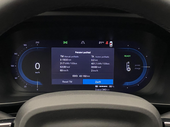 Volvo XC40 CORE SINGLE MOTOR RECHARGE