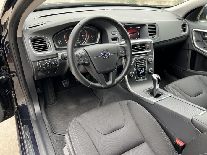 Volvo V60 D2 NAVI 1.maj. 2.0 d