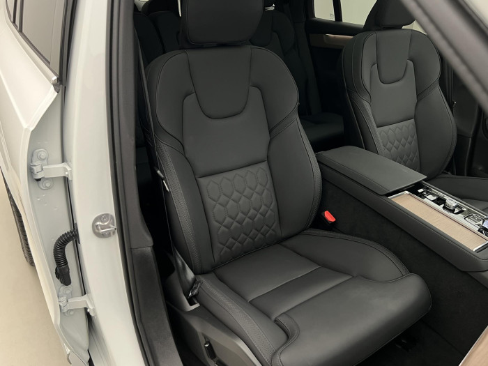 Volvo XC90 T8 AWD RECHERGE PLUS BRIGHT