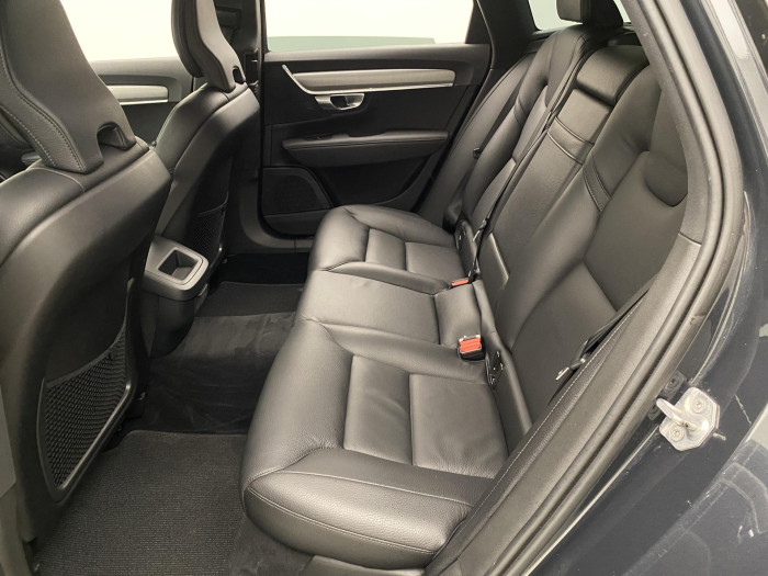 Volvo V90 D4 MOMENTUM AUT 2.0 d Momentum