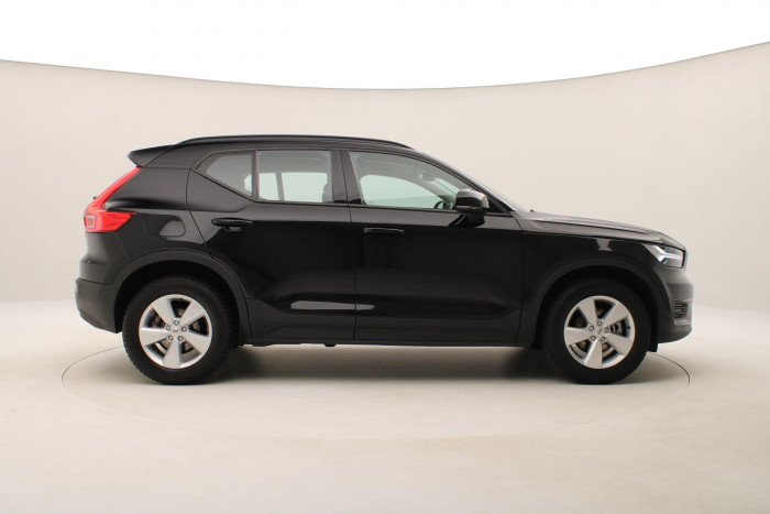 Volvo XC40 T2 MOMENTUM CORE CZ 1.5 Momentum