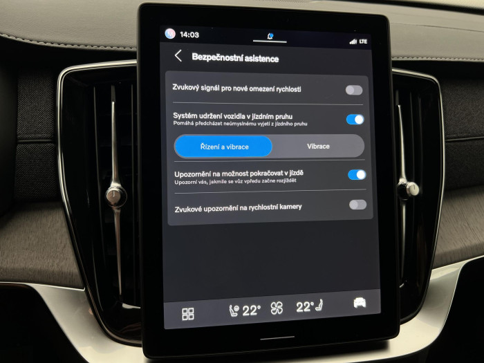 Volvo XC90 T8 AWD RECHARGE DARK PLUS AUT