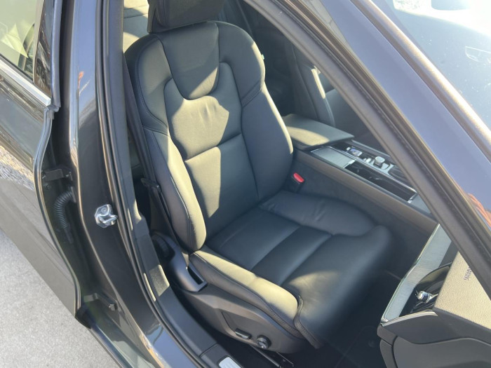 Volvo V60 T5 INSCRIPTION Aut REZERVACE