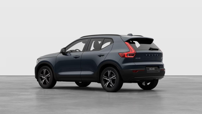 Volvo XC40 B3 AUT DARK PLUS