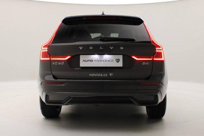 Volvo XC60 B4 AWD AUT DARK ULTIMATE