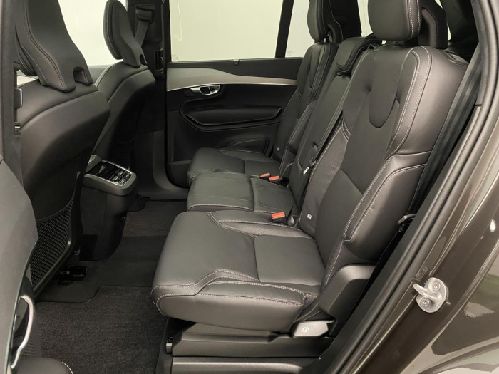 Volvo XC90 B5 AWD AUT BRIGHT ULTRA 7-míst
