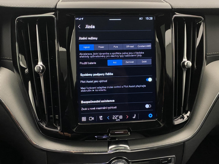 Volvo XC60 T6 AWD ULTRA DARK AUT CZ