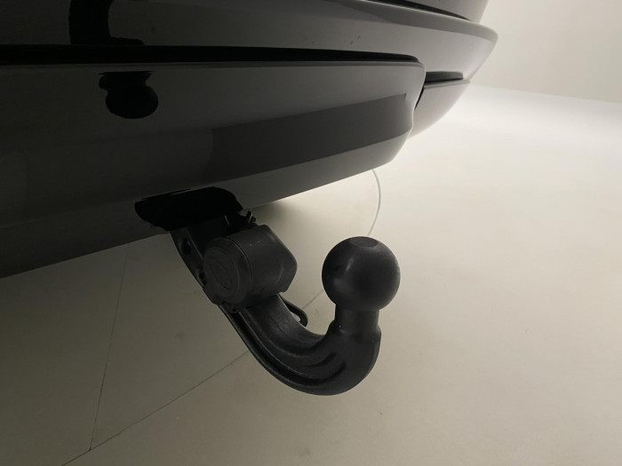 Land Rover Range Rover Sport D250 DYNAMIC SE AWD REZERVACE 3.0 d Dynamic SE