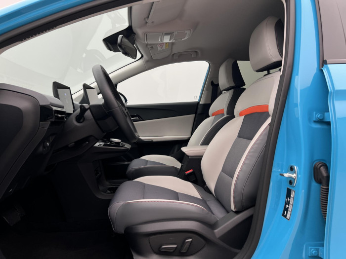 MG MG4 EV EXCLUSIVE 77kWh CZ 1.maj. Exclusive