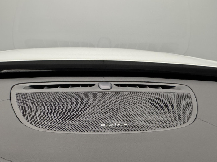Volvo XC90 T8 AWD RECHARGE REZERVACE
