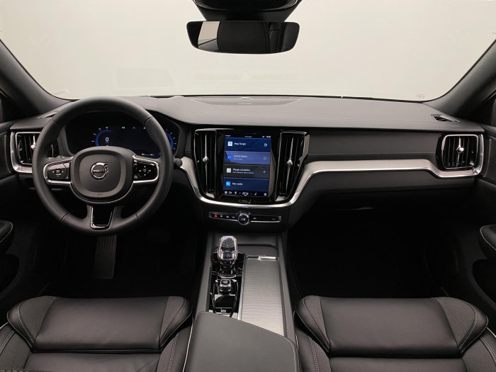 Volvo S60 B5 AWD R-DESIGN AUT