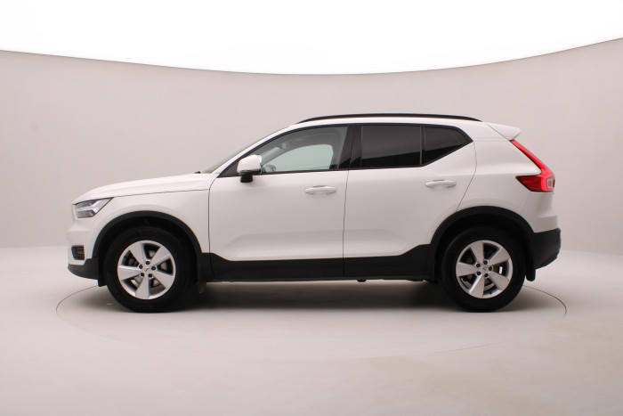 Volvo XC40 T2 MOMENTUM AUT CZ 1.5 Momentum