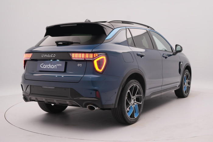 Lynk & Co 01 PHEV DCT AUT REZERVACE