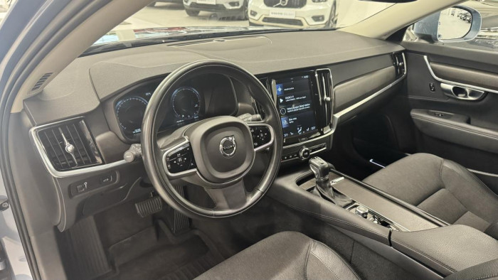 Volvo V90 CROSS COUNTRY D4 REZERVACE 2.0 d