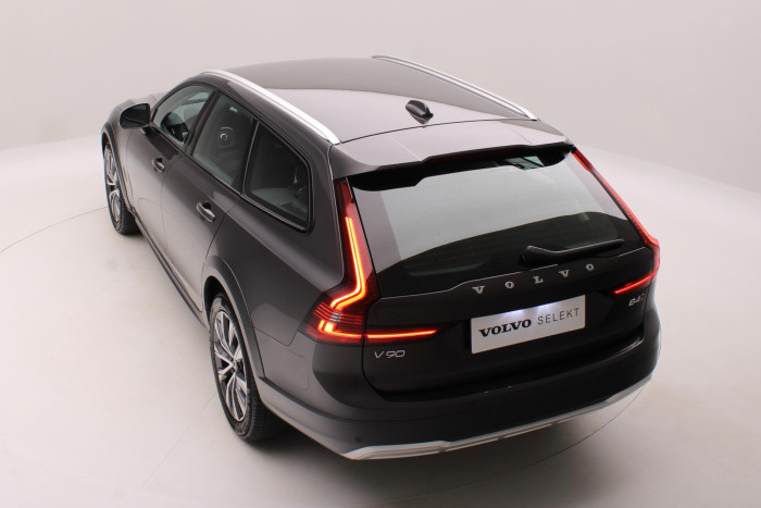 Volvo V90 CC B4 AWD BRIGHT REZERVACE 2.0 CC CC