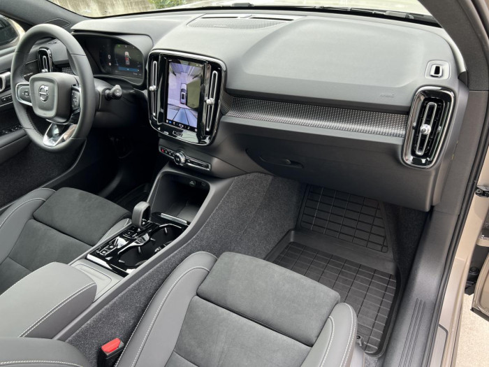 Volvo XC40 B4 AUT DARK ULTIMATE