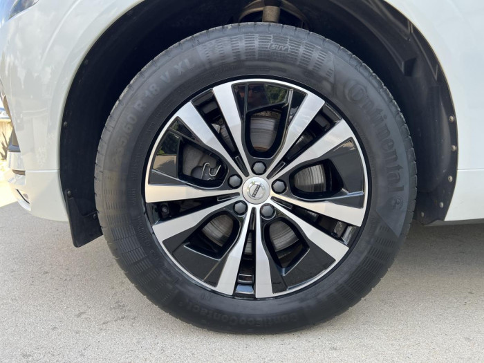 Volvo XC60 B4 MOMENTUM Aut 1.maj. 2.0 Momentum