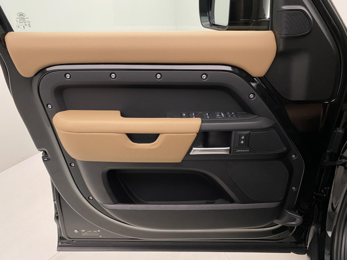 Land Rover Defender 110 D350 X-Dynamic HSE 3.0 d Dynamic