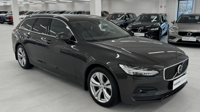 Volvo V90 B4 MOMENTUM ADVANCED REZERVACE 2.0 Momentum