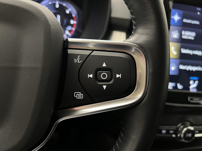 Volvo XC40 D3 MOMENTUM 2.0 d Momentum