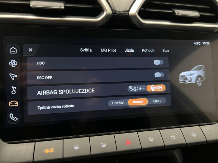 MG ZS 1.5 ICE ELEGANCE CZ 1.maj. 1.5 Elegance