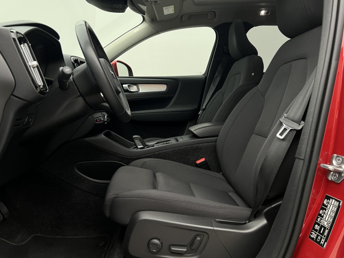 Volvo XC40 T2 MOMENTUM AUT 1.maj. 1.5 Momentum