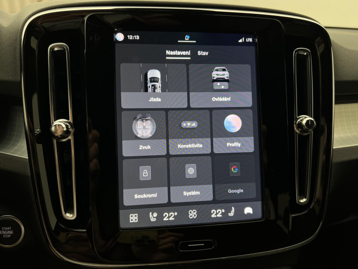 Volvo XC40 B3 AUT DARK PLUS