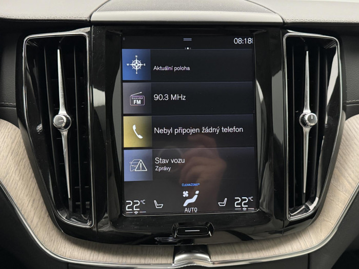 Volvo XC60 B4 AWD INSCRIPTION AUT CZ