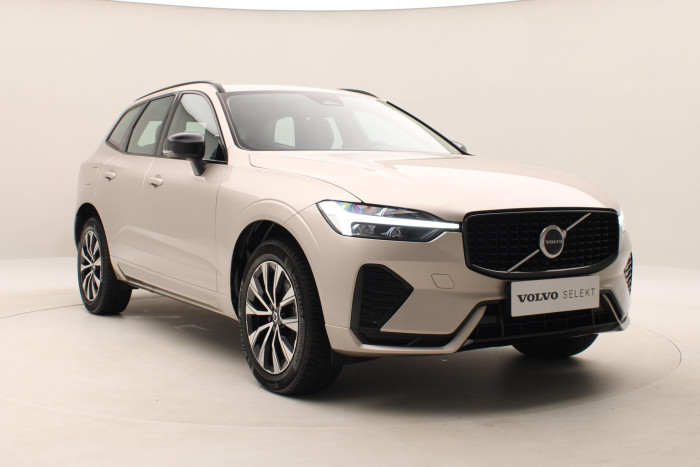 Volvo XC60 B4 AWD PLUS DARK AUT CZ