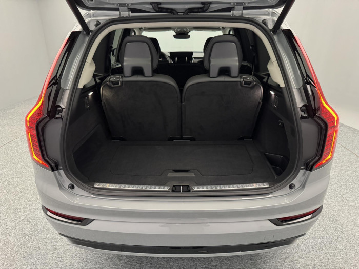 Volvo XC90 B5 AWD AUT DARK PLUS 7míst