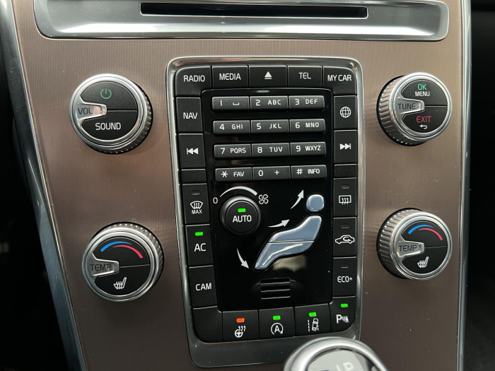 Volvo XC60 D4 SUMMUM AUT 2.0 d Summum