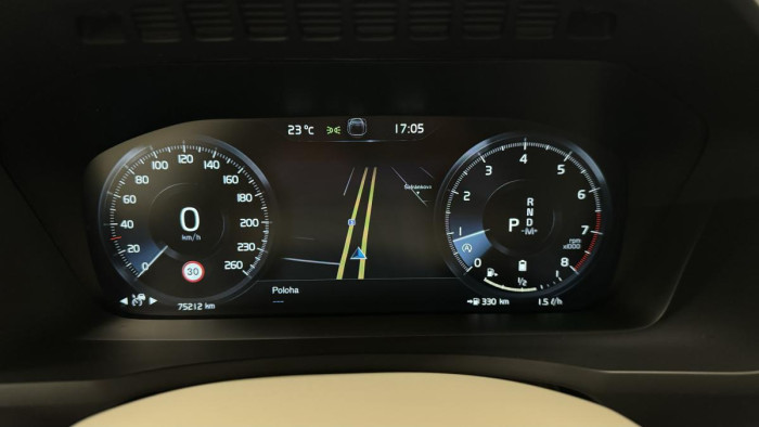 Volvo XC90 B6 AWD INSCRIPTION REZERVACE