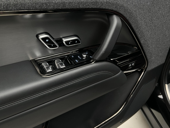 Land Rover Range Rover Sport D300 DYNAMIC SE AWD AUT CZ 3.0 d Dynamic SE