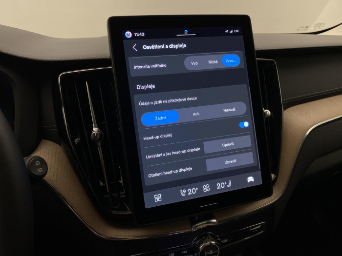 Volvo XC60 T8 AWD BRIGHT ULTRA AUT CZ