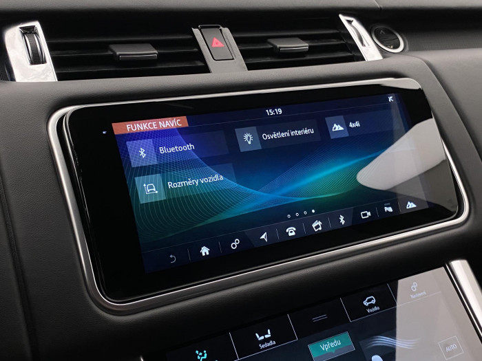 Land Rover Range Rover Sport 3.0 SDV6 REZERVACE