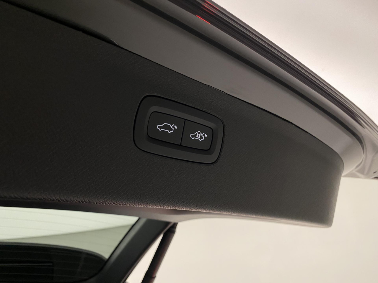 Volvo XC90 T8 AWD RECHARGE BRIGHT PLUS 7m