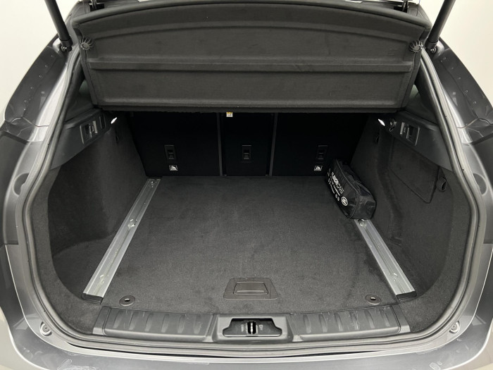 Jaguar F-Pace 20d R-SPORT AWD AUT CZ 2.0 d Sport