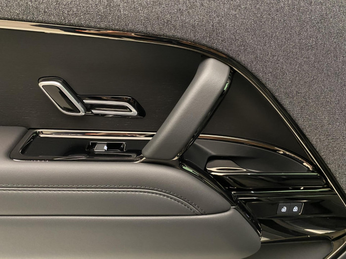 Land Rover Range Rover Sport D250 DYNAMIC SE AWD REZERVACE 3.0 d Dynamic SE