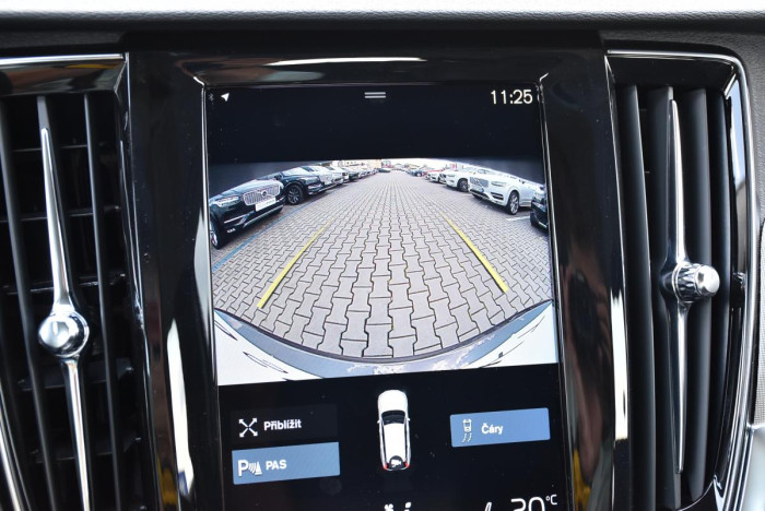 Volvo V90 CC B4 AWD ADVANCED AUT 1.maj. 2.0 CC CC