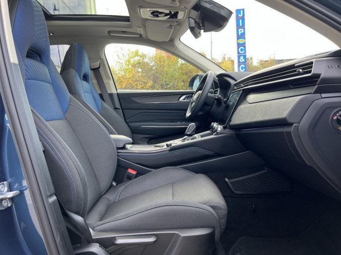 Lynk & Co 01 PHEV DCT Aut 1.maj.