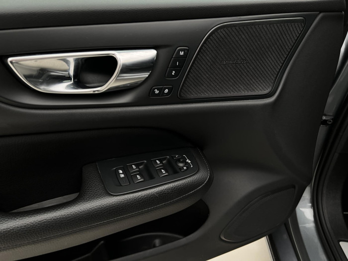 Volvo S60 T5 R-DESIGN POLESTAR AUT CZ