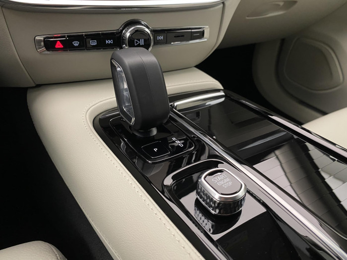 Volvo V60 T6 AWD PLUG-IN BRIGHT PLUS